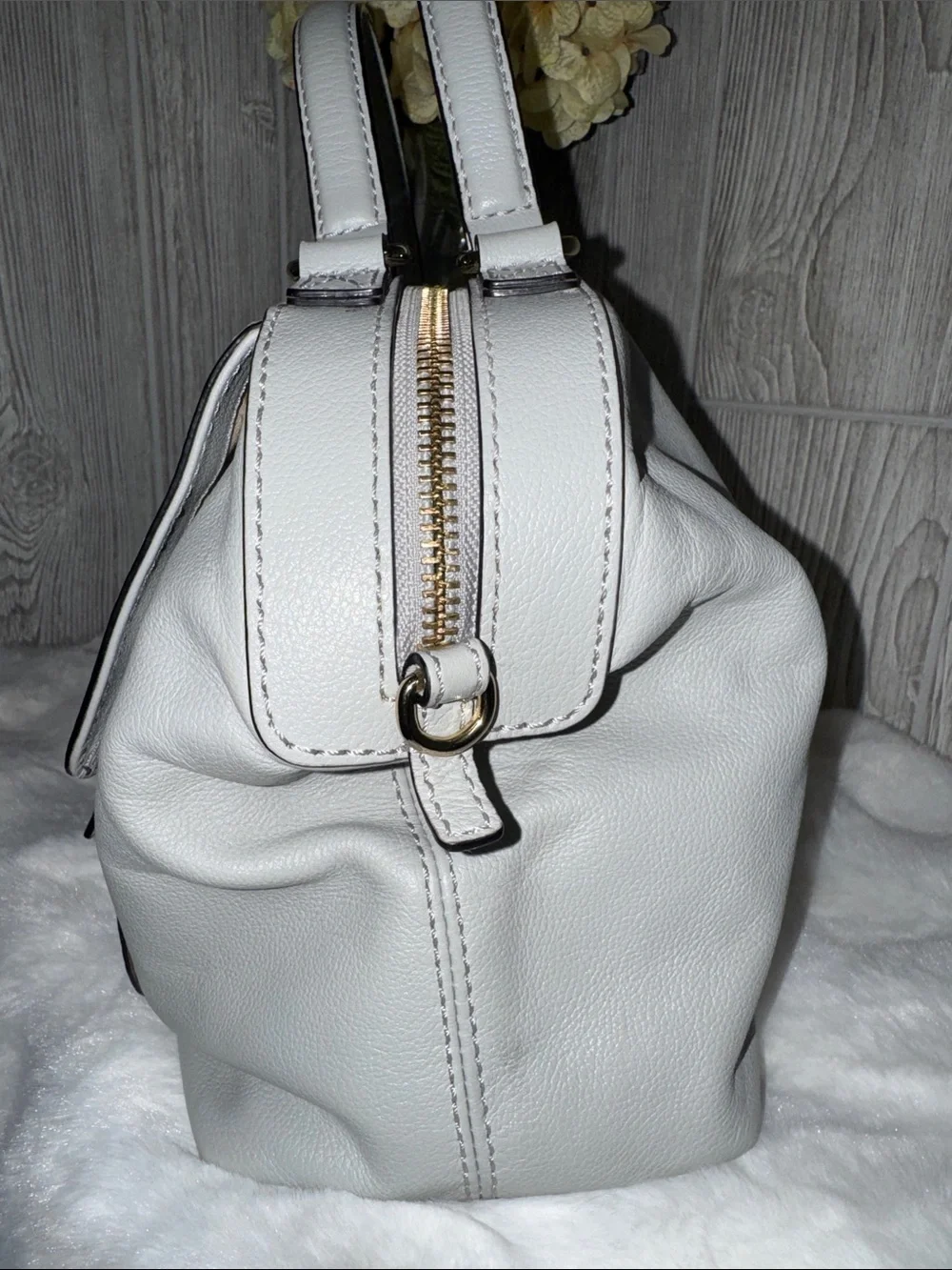 kate spade Allen Street Raquelle  light gray leather satchel with gold hardware